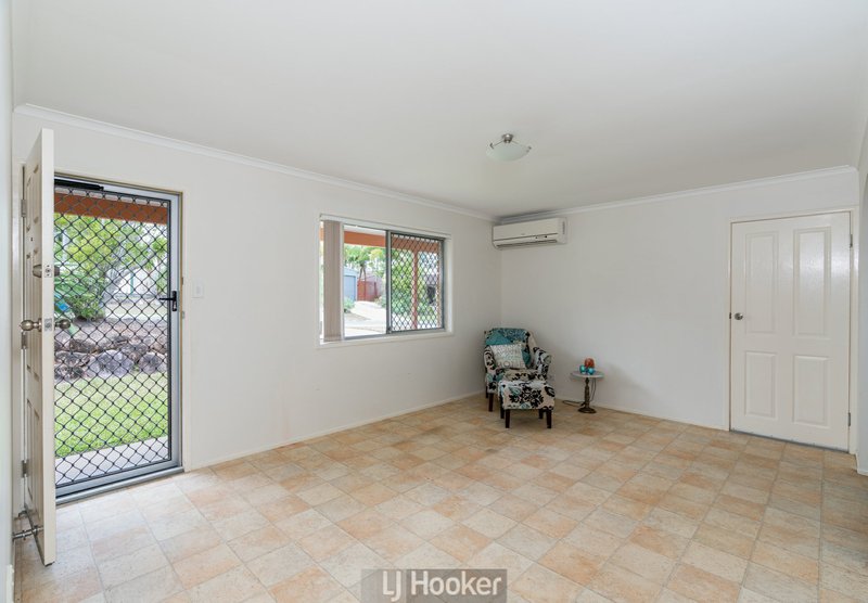 Photo - 20 Thistlerow Street, Shailer Park QLD 4128 - Image 4