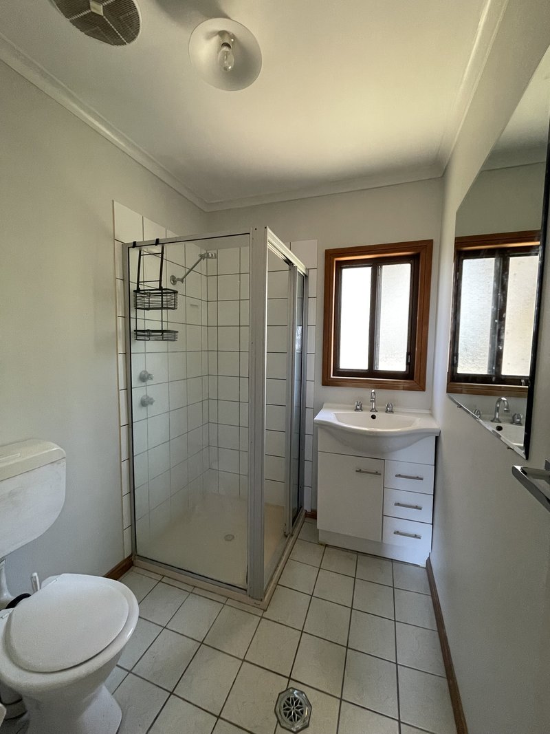 Photo - 20 Tor Street, Gundagai NSW 2722 - Image 8