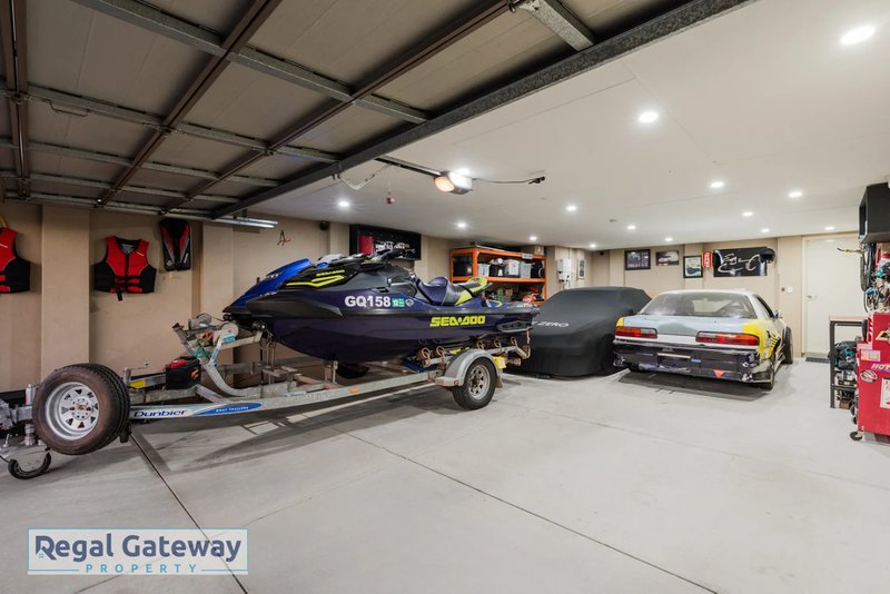 Photo - 20 Torrey Crescent, Aubin Grove WA 6164 - Image 12