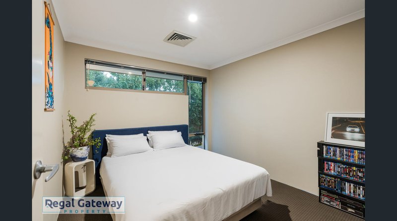 Photo - 20 Torrey Crescent, Aubin Grove WA 6164 - Image 16