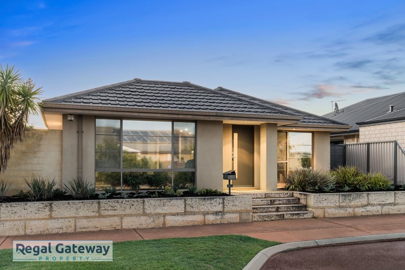Photo - 20 Torrey Crescent, Aubin Grove WA 6164 - Image 32