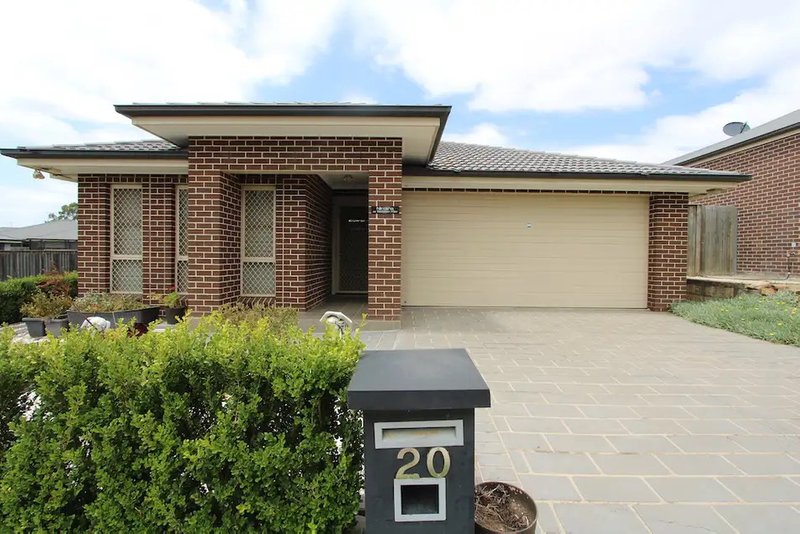 20 Tottenham Place, Glenfield NSW 2167