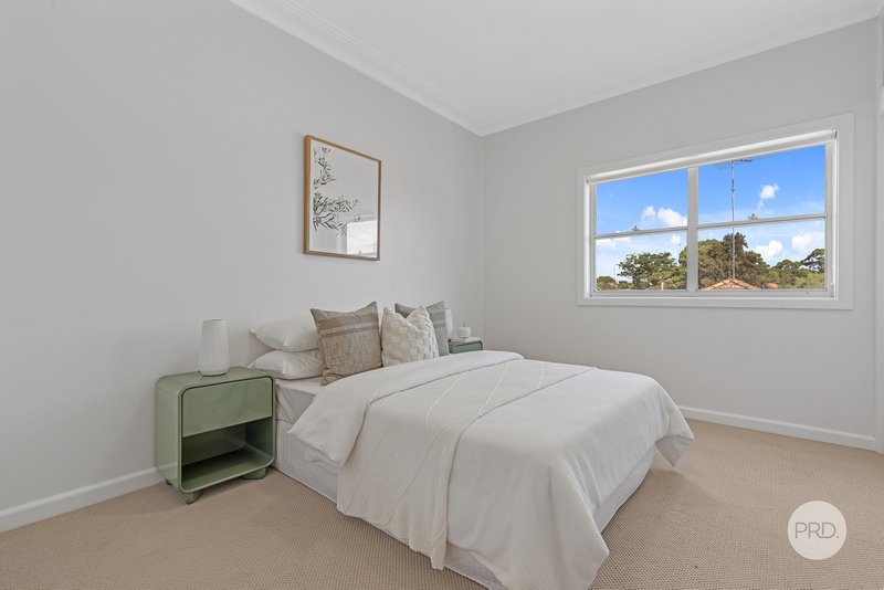 Photo - 20 Tournay Street, Peakhurst NSW 2210 - Image 8