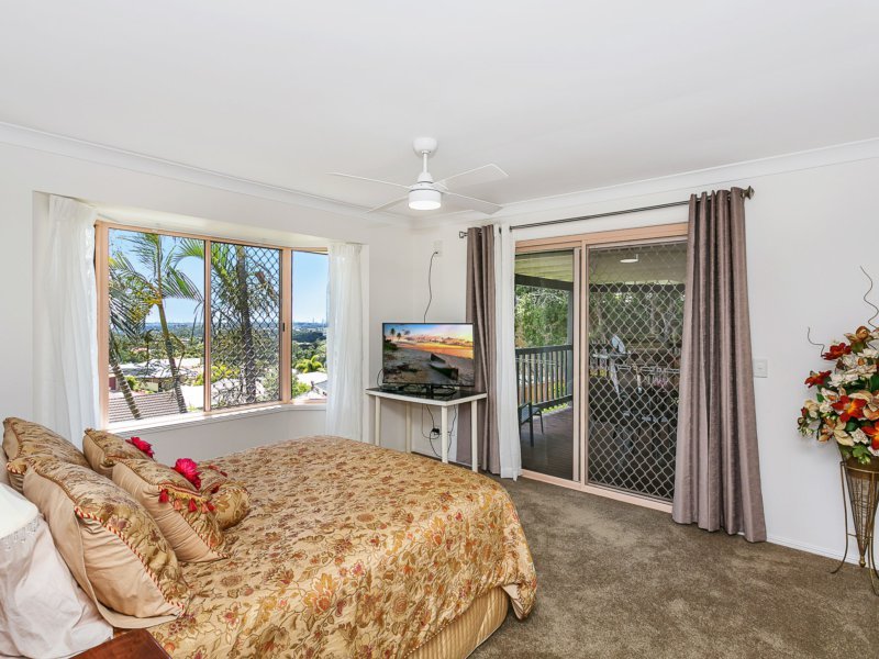 Photo - 20 Trafalgar St , Highland Park QLD 4211 - Image 10