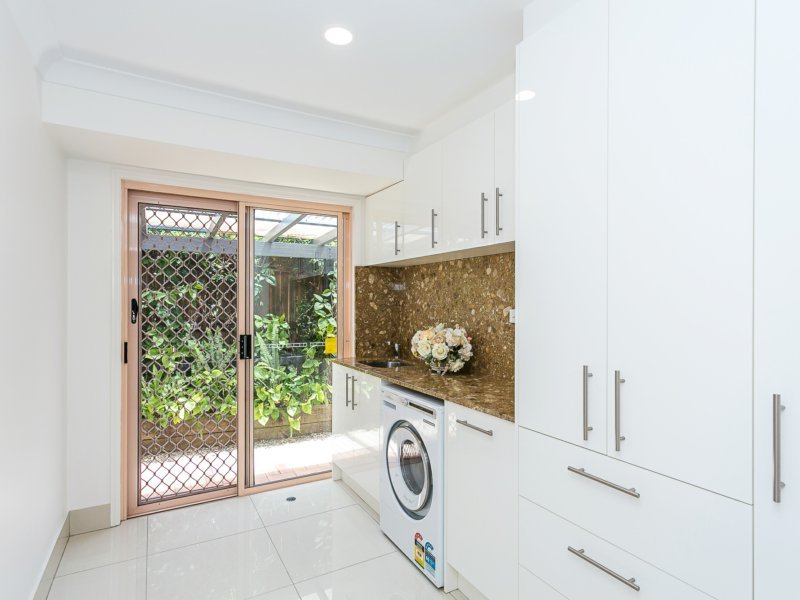 Photo - 20 Trafalgar St , Highland Park QLD 4211 - Image 17