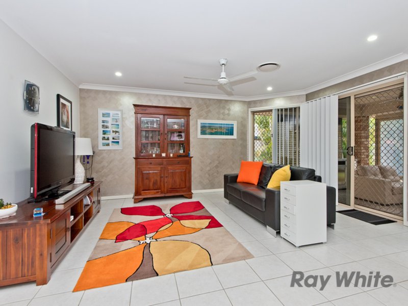 Photo - 20 Tranquility Drive, Rothwell QLD 4022 - Image 8