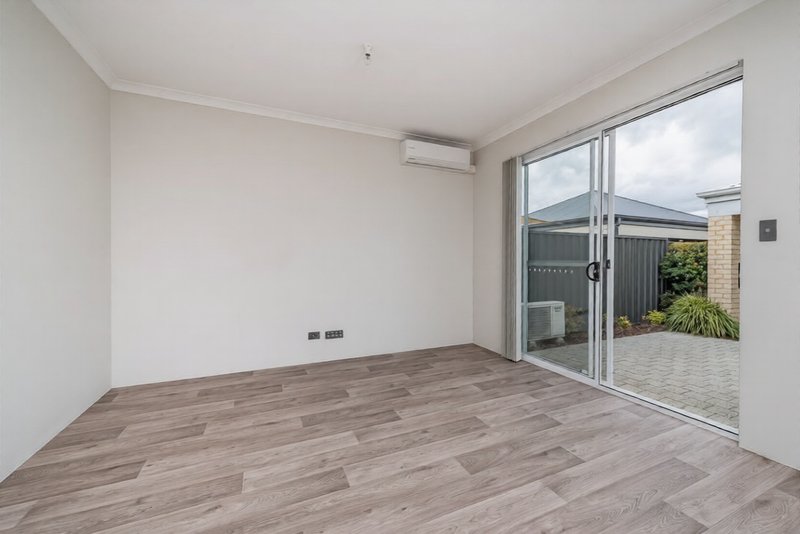 Photo - 20 Trethowan Promenade, Alkimos WA 6038 - Image 17