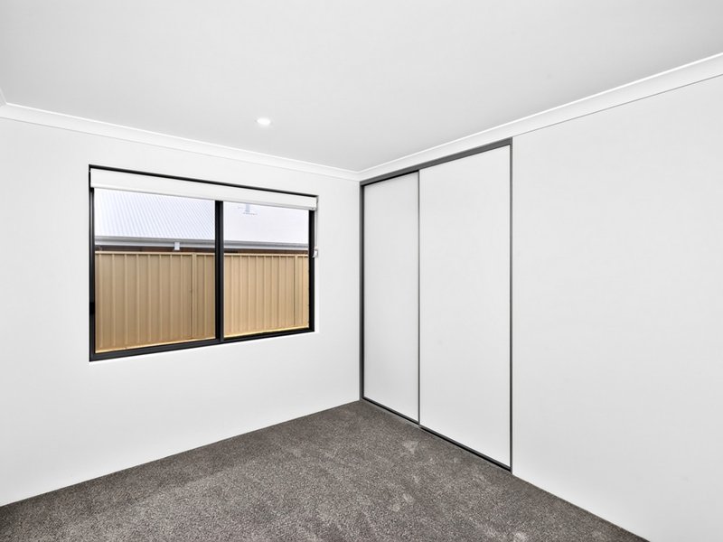 Photo - 20 Trigger Way, Two Rocks WA 6037 - Image 13