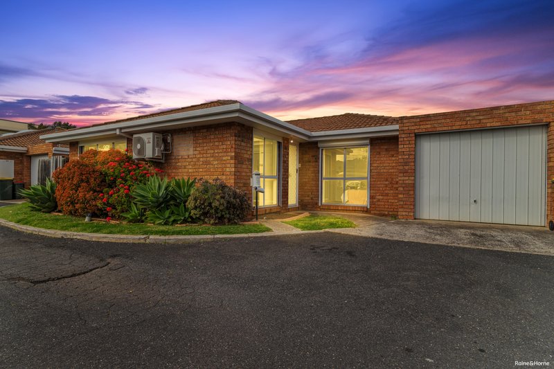 20 Trinacria Court, Deer Park VIC 3023