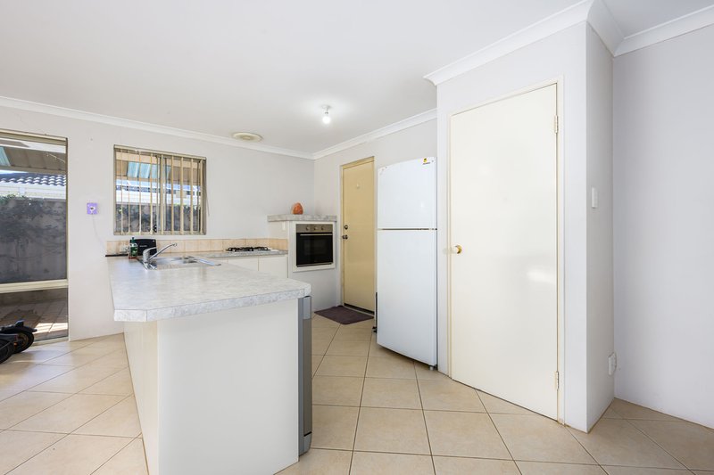 Photo - 20 Tryall Avenue, Port Kennedy WA 6172 - Image 4