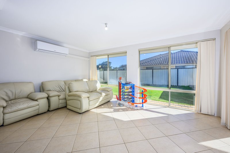Photo - 20 Tryall Avenue, Port Kennedy WA 6172 - Image 6