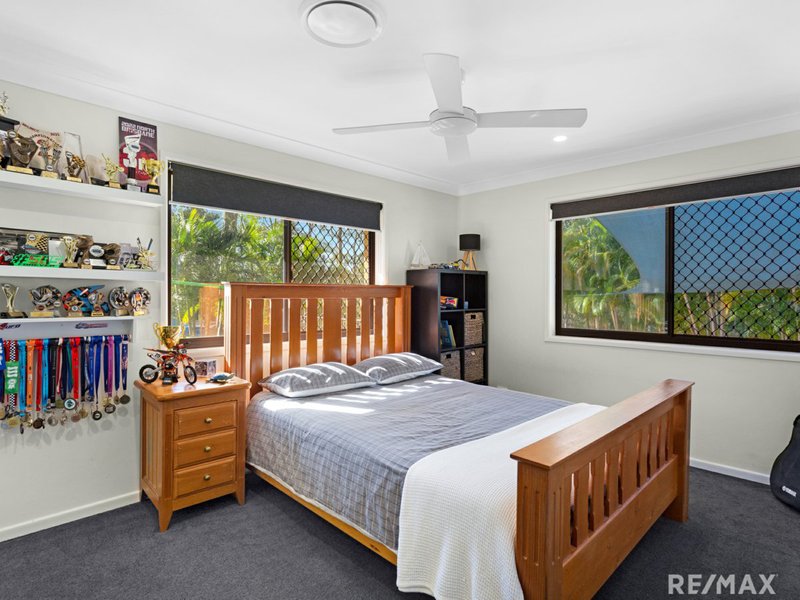 Photo - 20 Umpara Crescent, Mudgeeraba QLD 4213 - Image 10