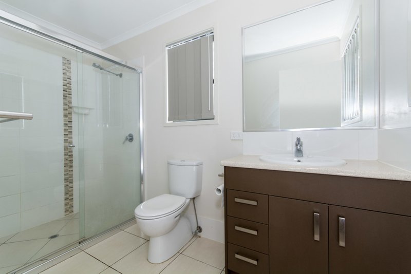 Photo - 20 Valuniu Place, Boronia Heights QLD 4124 - Image 10