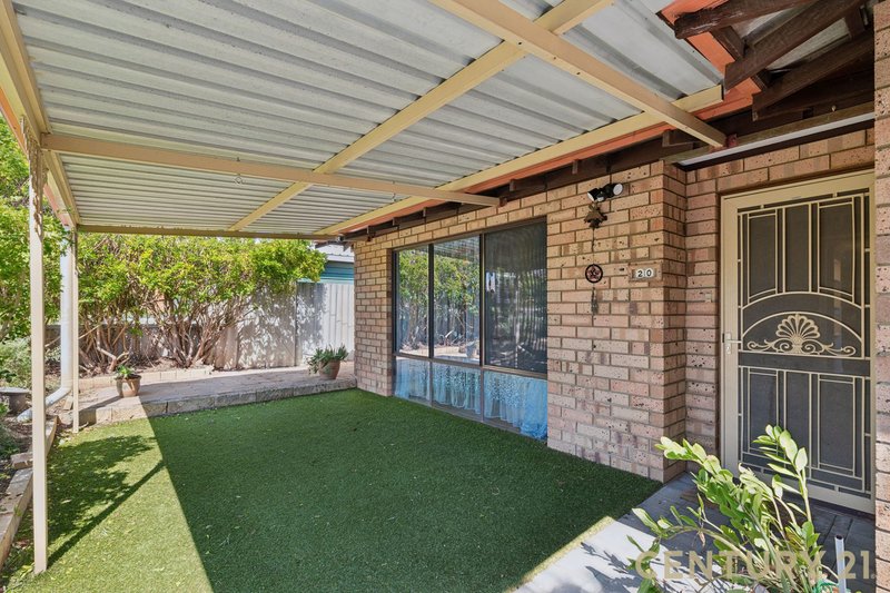Photo - 20 Vanessa Way, Swan View WA 6056 - Image 2