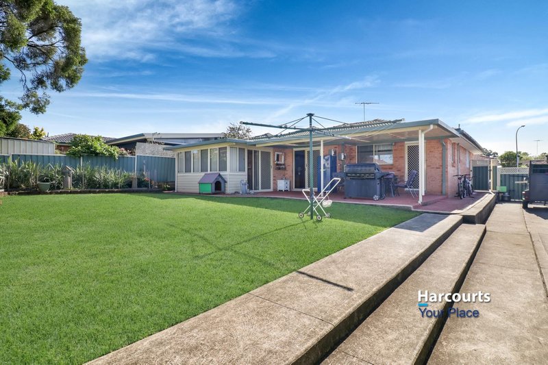 Photo - 20 Vassallo Place, Glendenning NSW 2761 - Image 11