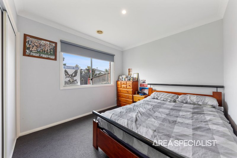 Photo - 20 Viewgrand Drive, Pakenham VIC 3810 - Image 14