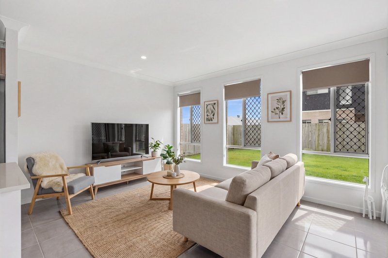 Photo - 20 Viewland Crescent, Thornlands QLD 4164 - Image 4