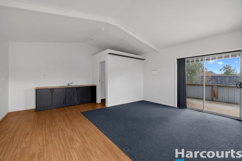 Photo - 20 Vincent Boulevard, Trafalgar VIC 3824 - Image 9