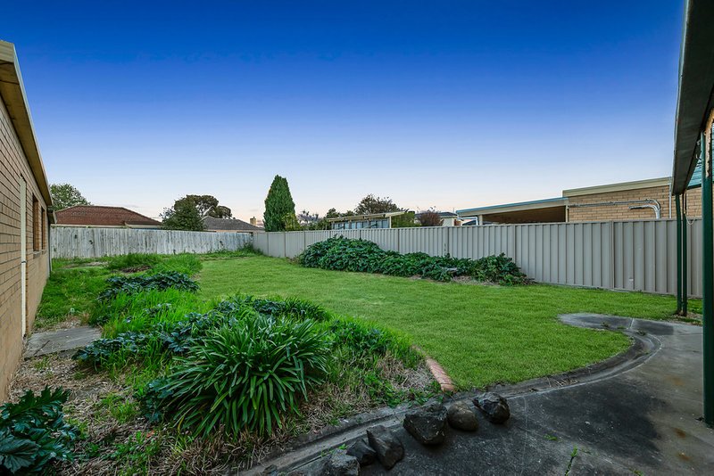 Photo - 20 Vincent Street, Mulgrave VIC 3170 - Image 14