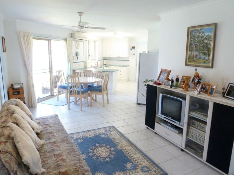 Photo - 20 Vista Del Mar , Forster NSW 2428 - Image 3