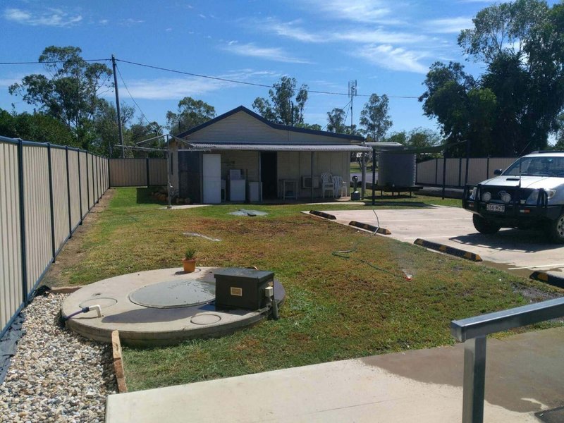 Photo - 20 Wambo Street, Condamine QLD 4416 - Image 3