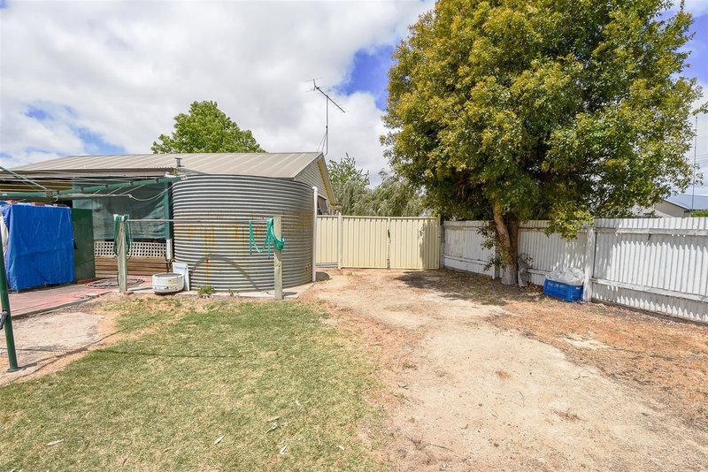 Photo - 20 Wannon Avenue, Edenhope VIC 3318 - Image 11