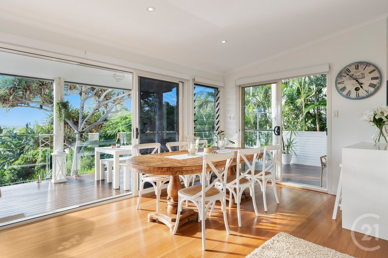 Photo - 20 Warana Street, Noosa Heads QLD 4567 - Image 11