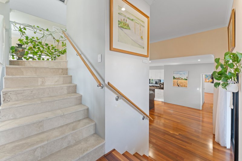 Photo - 20 Warnbro Beach Road, Safety Bay WA 6169 - Image 12