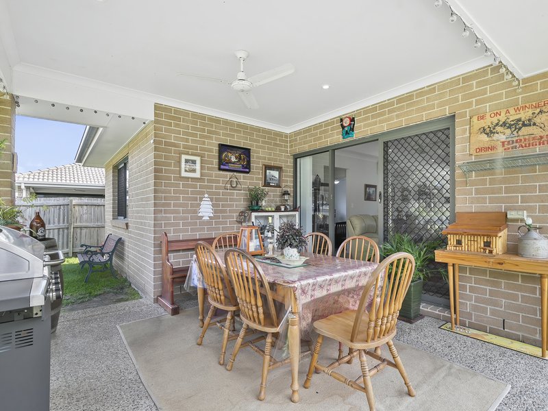 Photo - 20 Water Gum Cres , Ningi QLD 4511 - Image 13