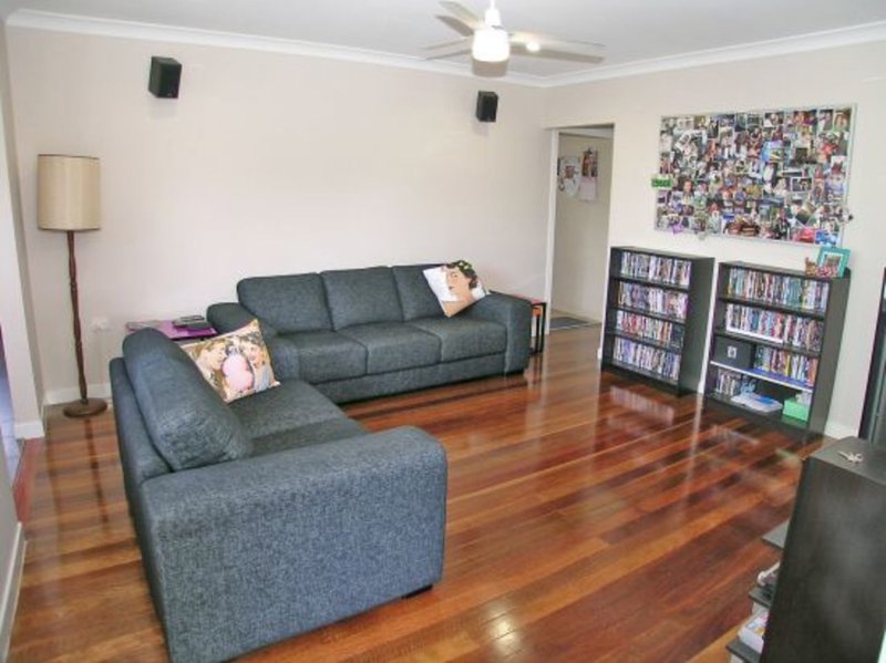 Photo - 20 Watford Street, Upper Mount Gravatt QLD 4122 - Image 4