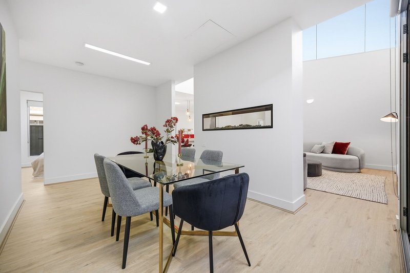 Photo - 20 Westwood Boulevard, Keysborough VIC 3173 - Image 8