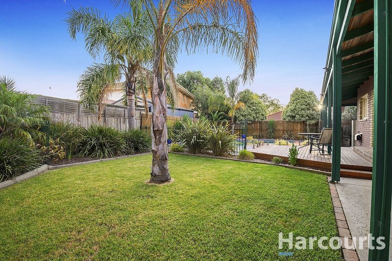 Photo - 20 Whipbird Court, Rowville VIC 3178 - Image 5