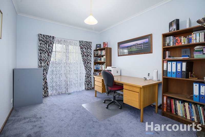 Photo - 20 Whipbird Court, Rowville VIC 3178 - Image 13