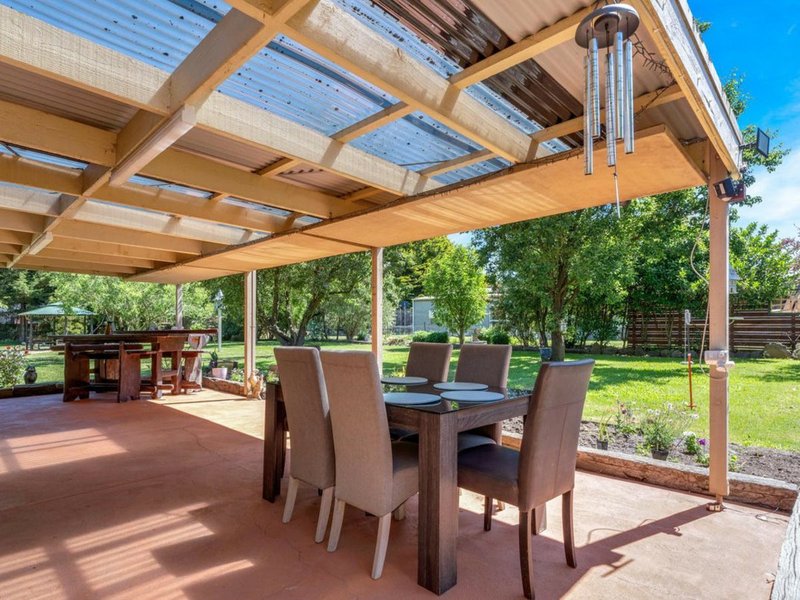 Photo - 20 White Avenue, Romsey VIC 3434 - Image 12