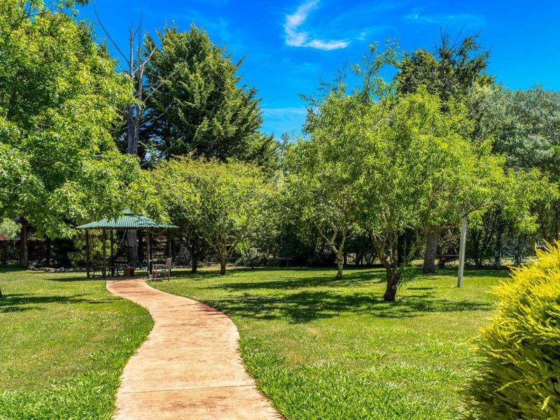 Photo - 20 White Avenue, Romsey VIC 3434 - Image 14