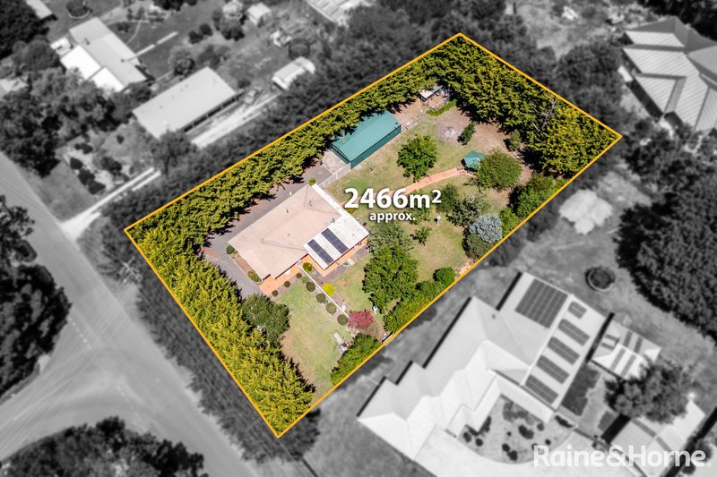 Photo - 20 White Avenue, Romsey VIC 3434 - Image 15