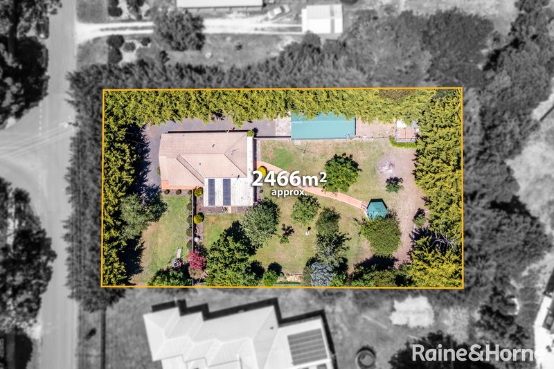 Photo - 20 White Avenue, Romsey VIC 3434 - Image 16