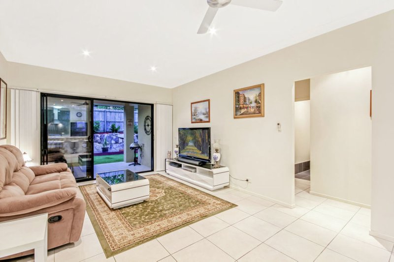 Photo - 20 Whitecedar Circuit, North Lakes QLD 4509 - Image 6