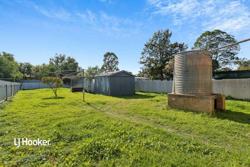 Photo - 20 Whiteparish Road, Elizabeth North SA 5113 - Image 16