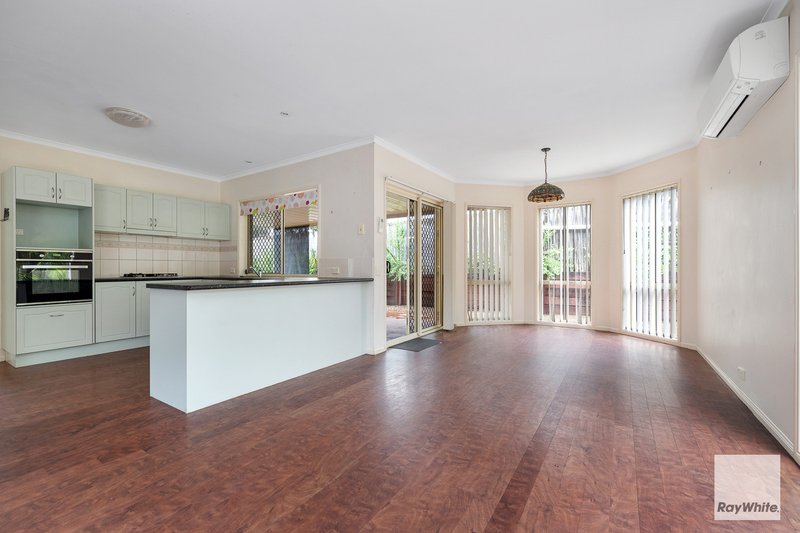 Photo - 20 Whitmore Crescent, Goodna QLD 4300 - Image 3