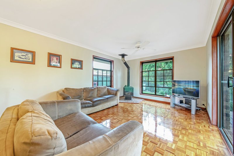 Photo - 20 Wideview Terrace, Arana Hills QLD 4054 - Image 3