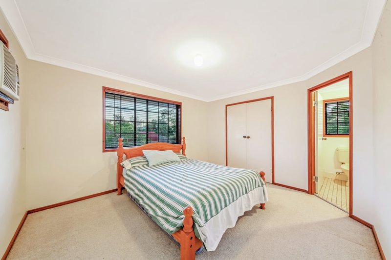 Photo - 20 Wideview Terrace, Arana Hills QLD 4054 - Image 11