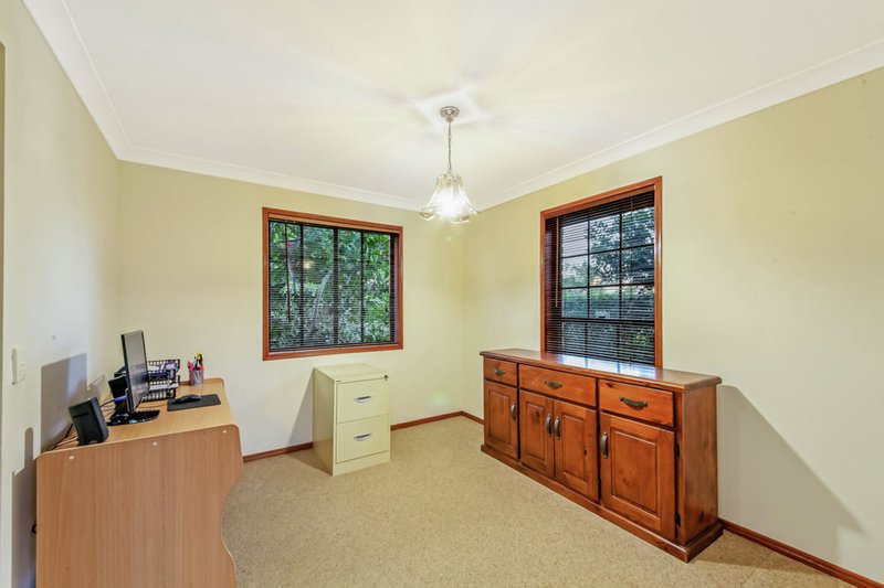 Photo - 20 Wideview Terrace, Arana Hills QLD 4054 - Image 17