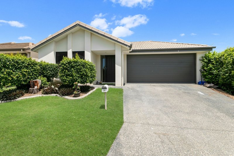 Photo - 20 Williams Crescent, North Lakes QLD 4509 - Image 2