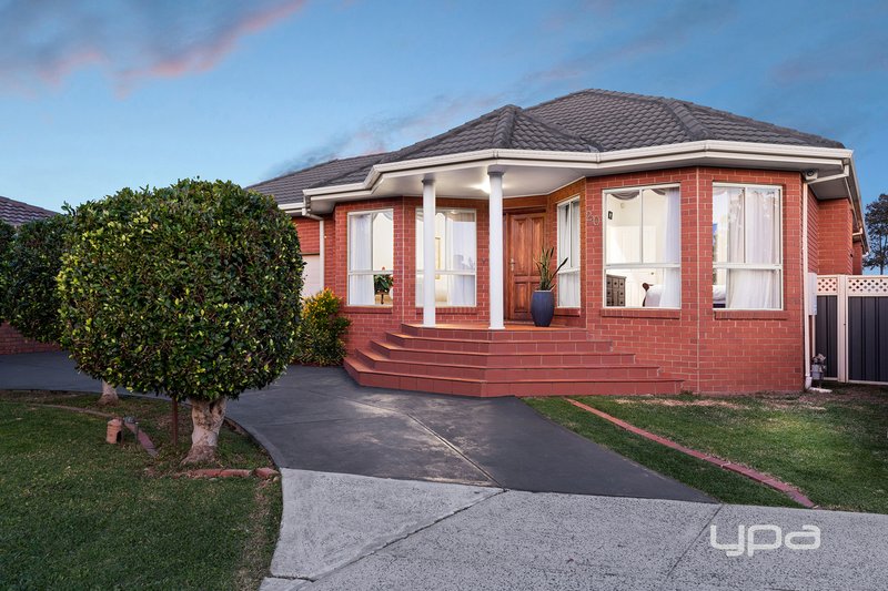 Photo - 20 Wilpena Court, St Albans VIC 3021 - Image 2