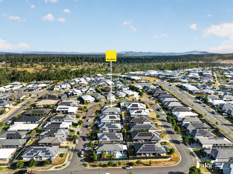 Photo - 20 Wilson Circuit, Flagstone QLD 4280 - Image 22