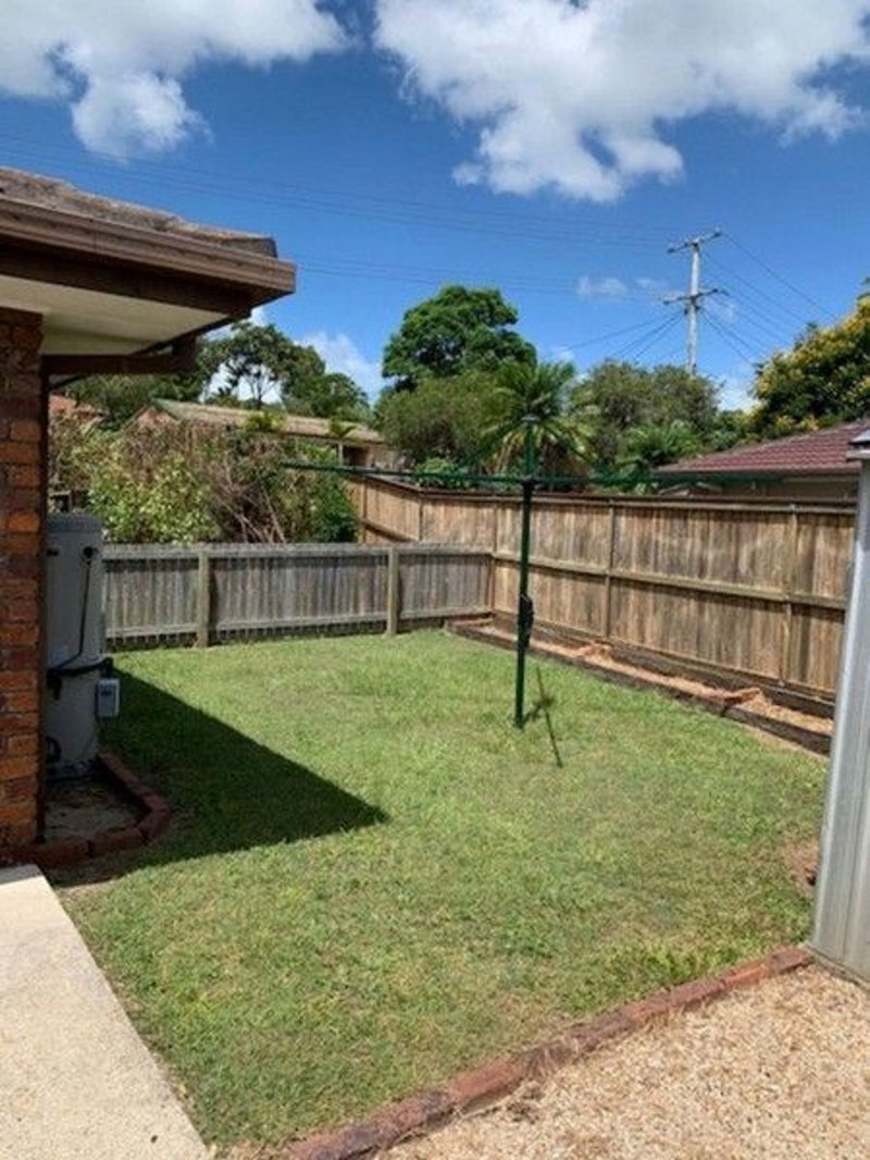 Photo - 20 Wimborne Road, Alexandra Hills QLD 4161 - Image 3