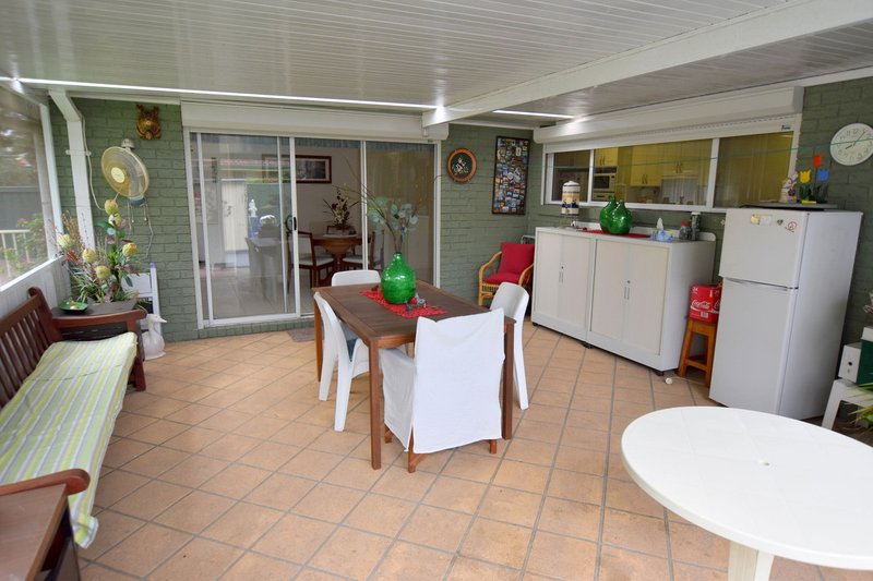 Photo - 20 Woodbury Park Dr , Mardi NSW 2259 - Image 5