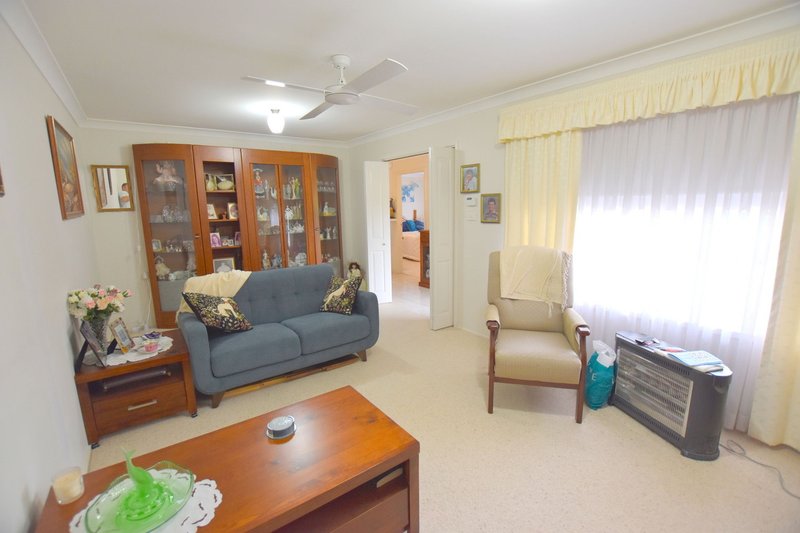 Photo - 20 Woodbury Park Dr , Mardi NSW 2259 - Image 6