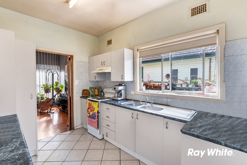 Photo - 20 Wycombe Street, Doonside NSW 2767 - Image 3